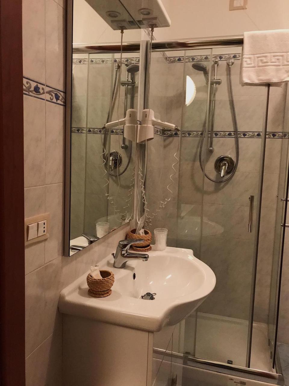 Hotel Opera' Moscufo Εξωτερικό φωτογραφία